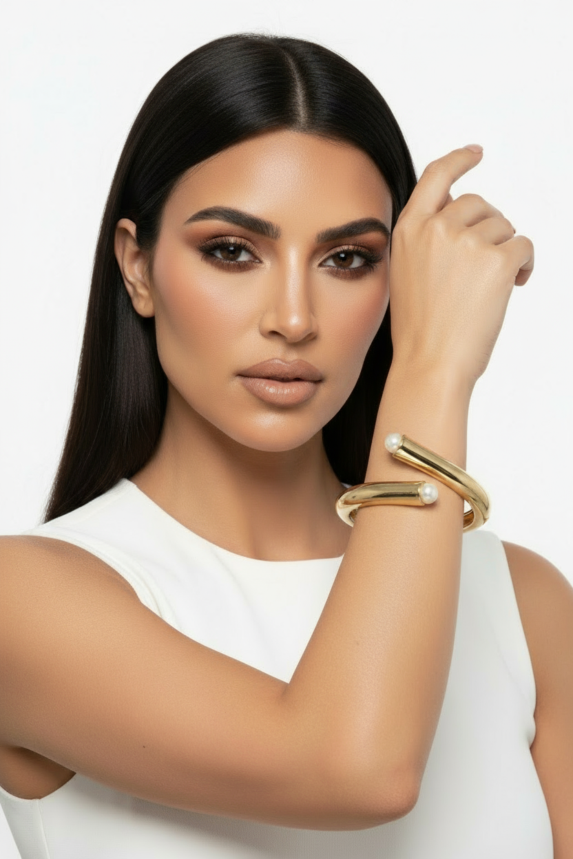 Sloane Pearl Bangle | 18K Gold Plated