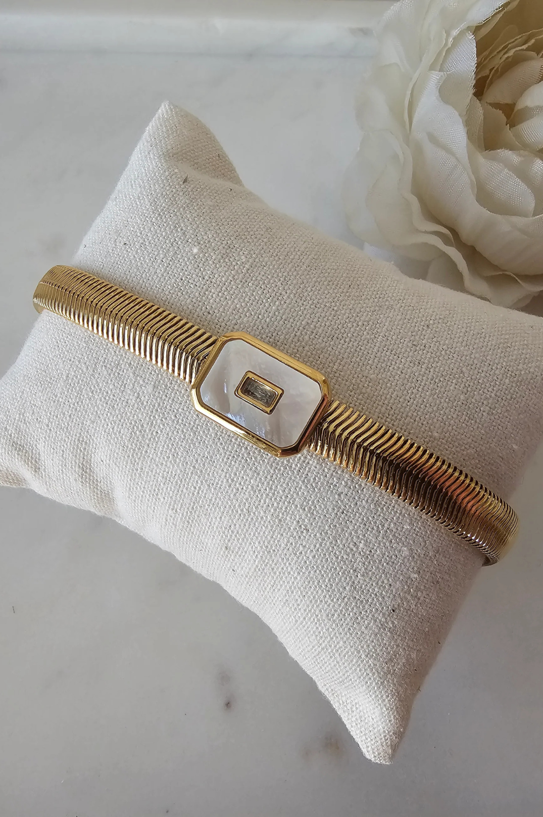 Donatella Bracelet | White1 8K Gold Plated