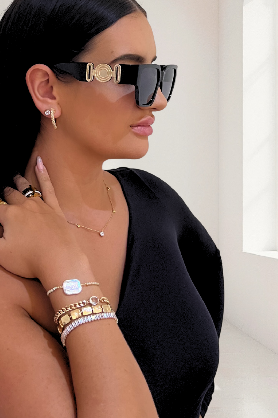 Selene Pearl Diamante Bracelet | Gold