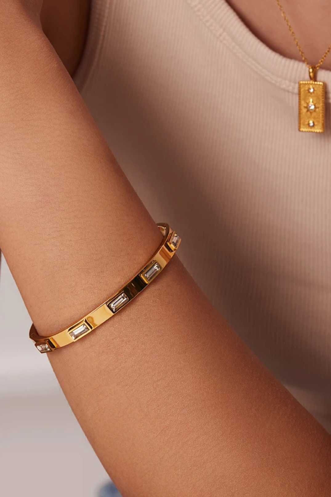 NEW - Sarcelles Bangle Crystal | 18K Gold Plated