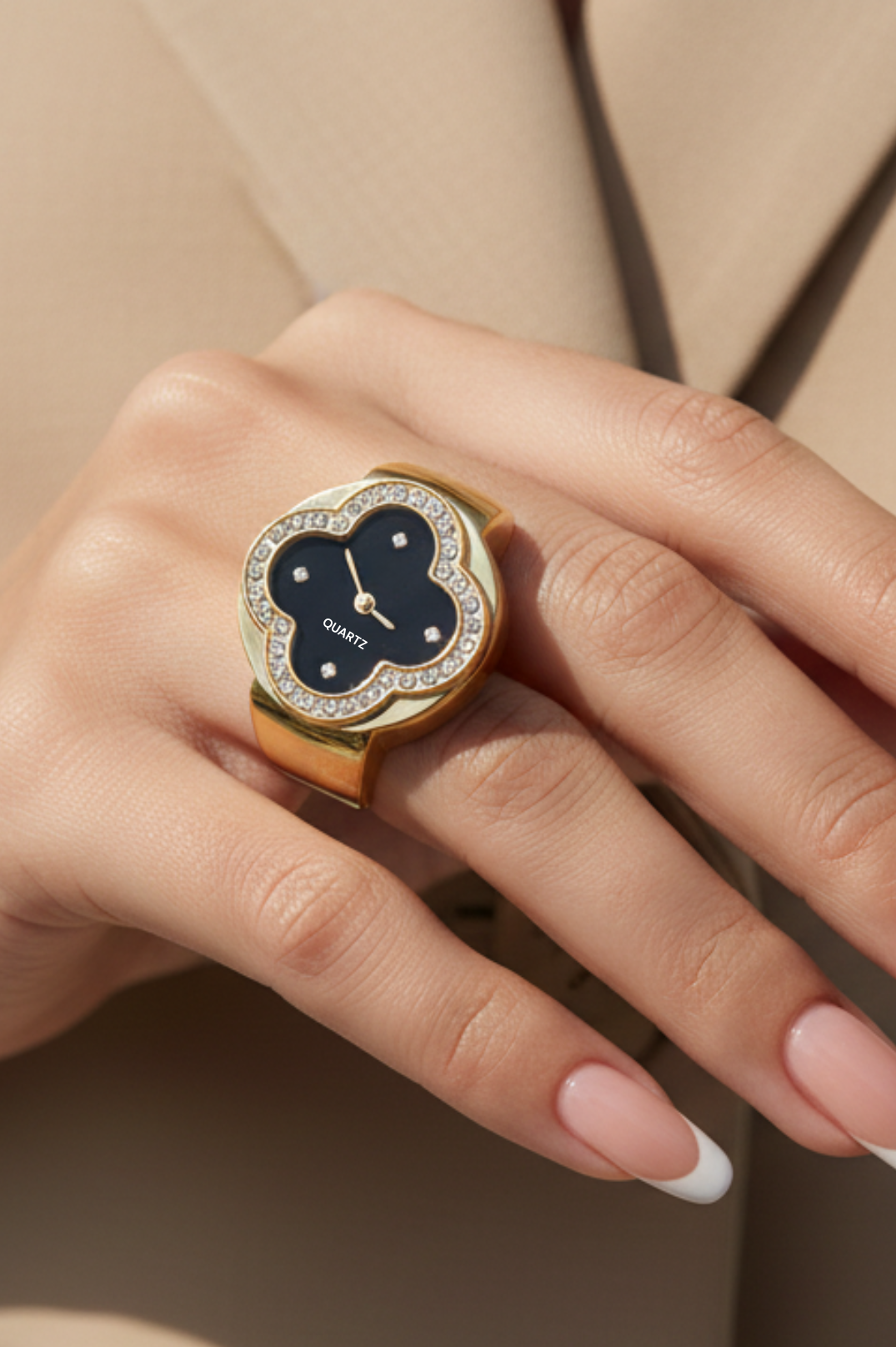 Alexis Watch Ring Black Pearl | 18K Gold Plated