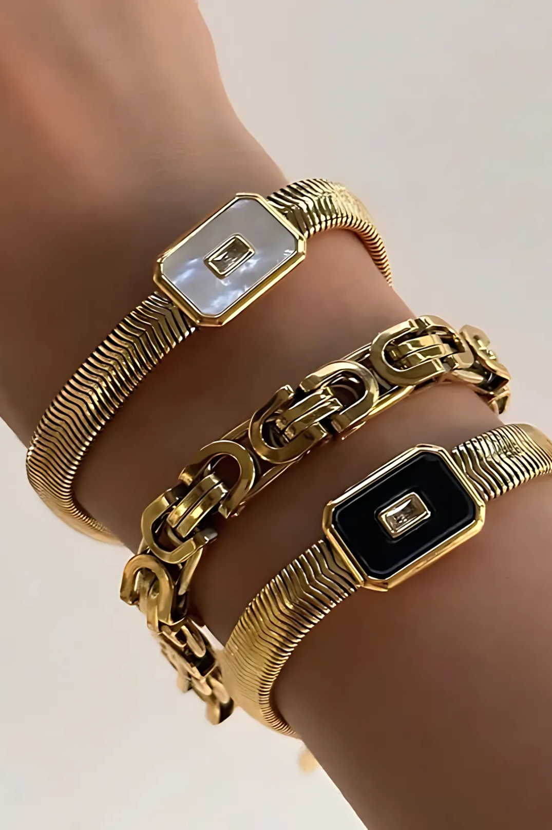 NEW - Donatella Bracelet | White