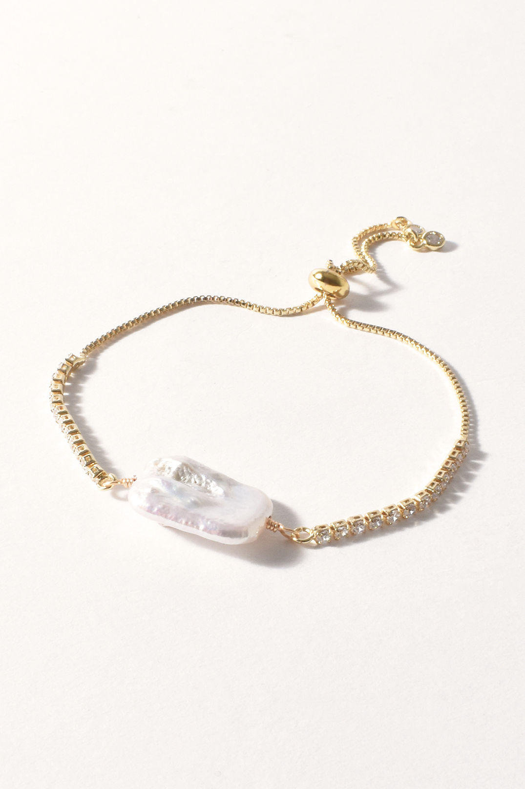 Selene Pearl Diamante Bracelet | Gold