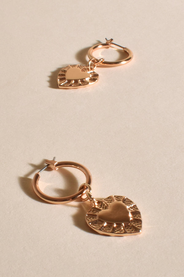 Milan Vintage Heart Earrings | Gold