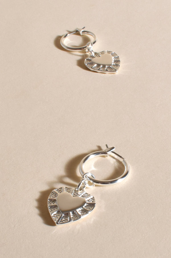 Milan Vintage Heart Earrings | Silver
