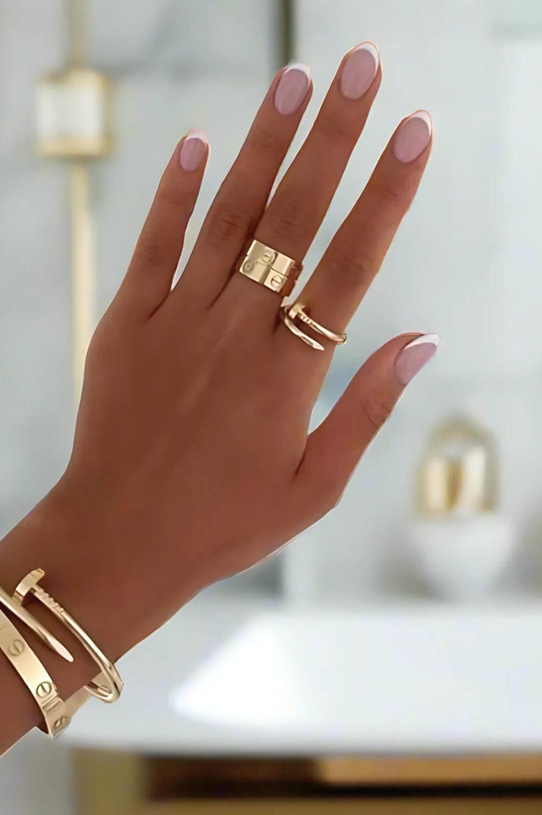 Nail Ring 2.0 | Gold