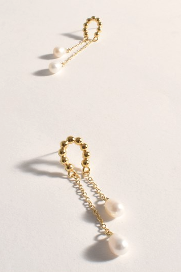 Ivy Freshwater Pearl Drop Earrings | Gold